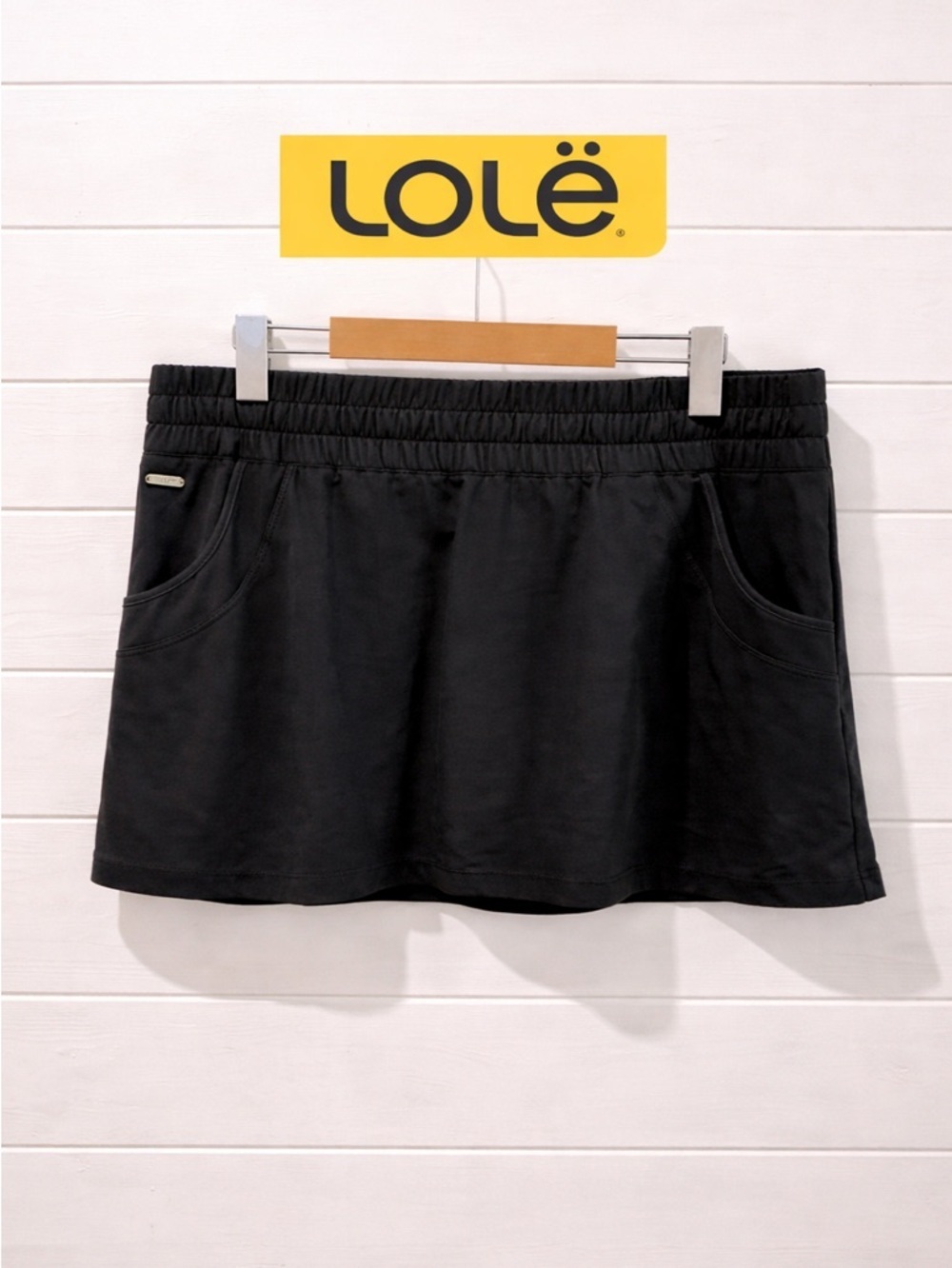 LOLË Black Sport Skirt Size L